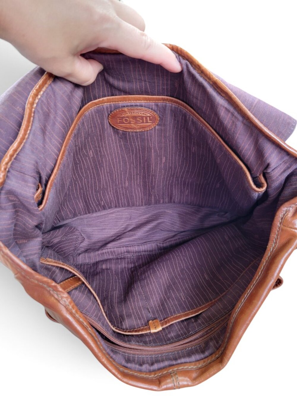 Fossil Cognac Brown Leather Messenger Bag with Adjustable Strap and Pockets - Picture 8 of 16